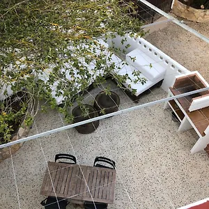 Carrer Voramar 11 L'Eucaliptus